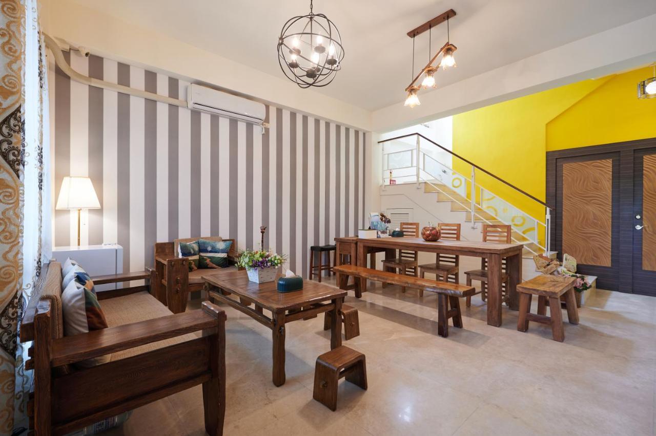 Avenue B&B Kota Hualien Bagian luar foto