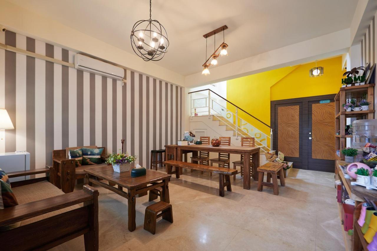 Avenue B&B Kota Hualien Bagian luar foto