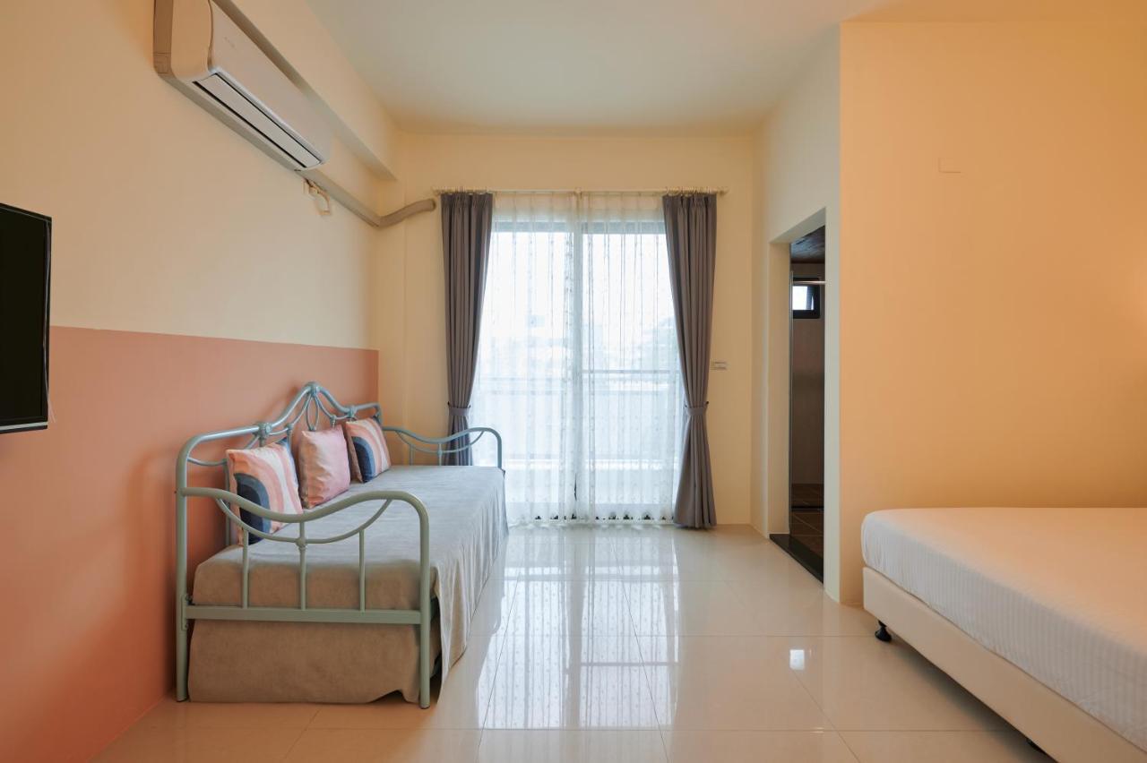 Avenue B&B Kota Hualien Bagian luar foto